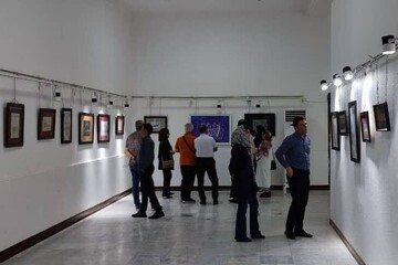نمایشگاه «ساحت سطر» در بوشهر گشایش یافت