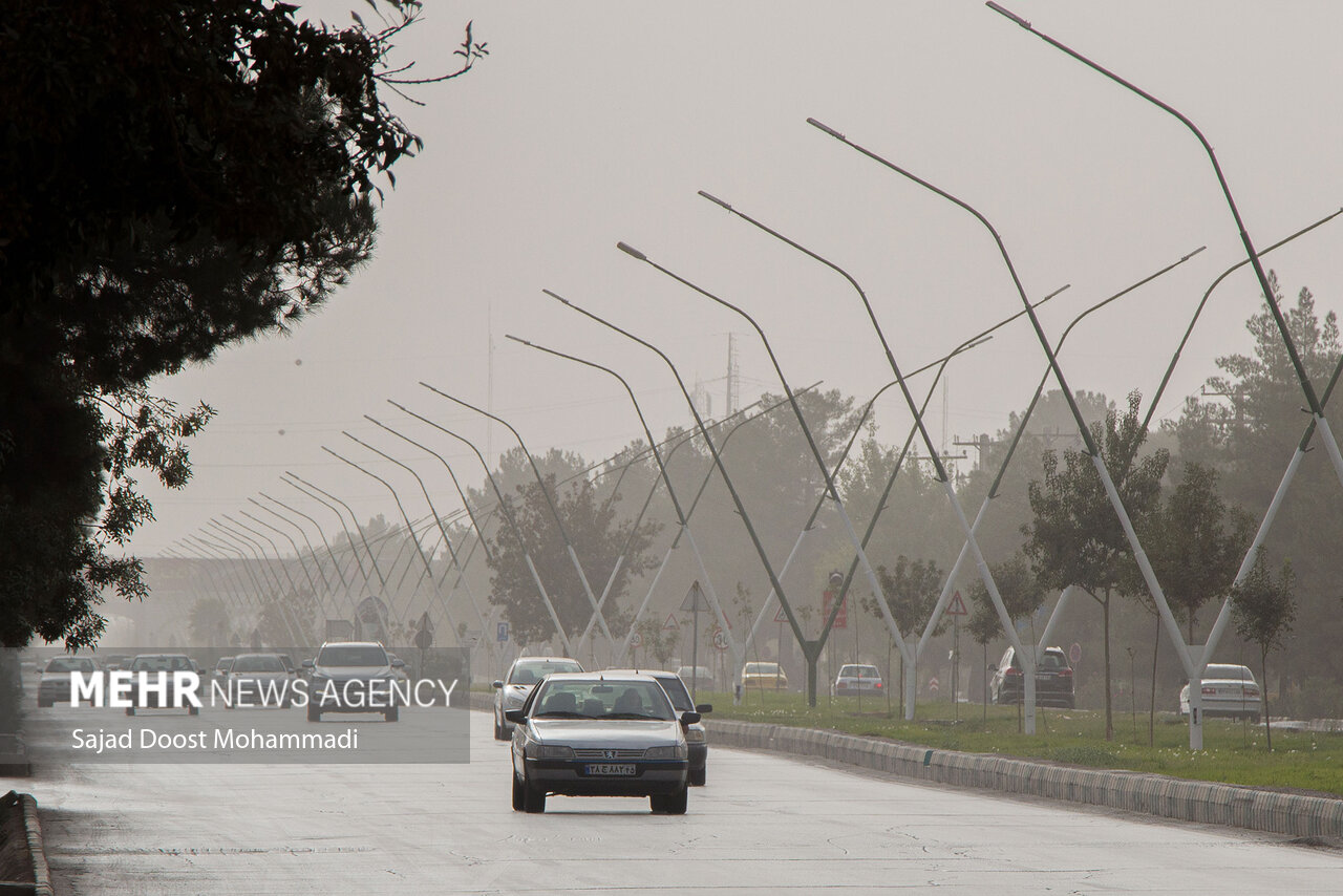 جلسات و پیگیری رفع آلودگی هوا در اصفهان تاثیرکمی داشته است