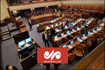 VIDEO: Israeli Knesset session evacuated amid rocket sirens