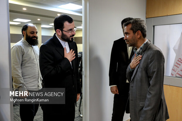 «سید محمد هاشمی» قائم مقام وزیر فرهنگ و ارشاد اسلامی در خبرگزاری مهر حضور دارد