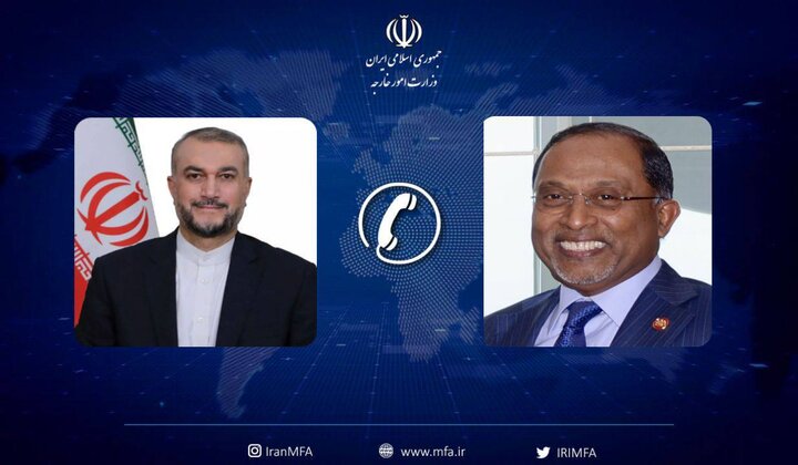 İran Dışişleri Bakanı’ndan telefon diplomasisi