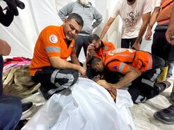 غزہ میں ہسپتال پر صہیونی حملہ، احتجاج کا سلسلہ کینیڈا تک پھیل گیا