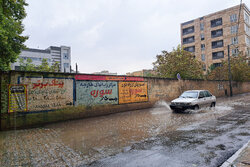 بارش‌ها در اصفهان خسارتی نداشت / آبگرفتگی ۳ محور در شرق استان