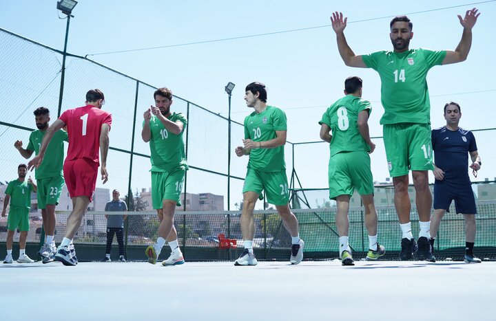 تمرین تیم ملی ایران قبل از بازی با قطر
