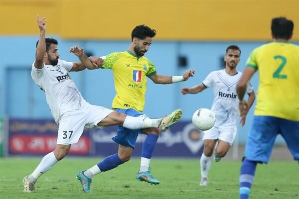 پرسپولیسی در اندیشه رسیدن به صدر جدول/ مصاف قوی های سفید با نفت