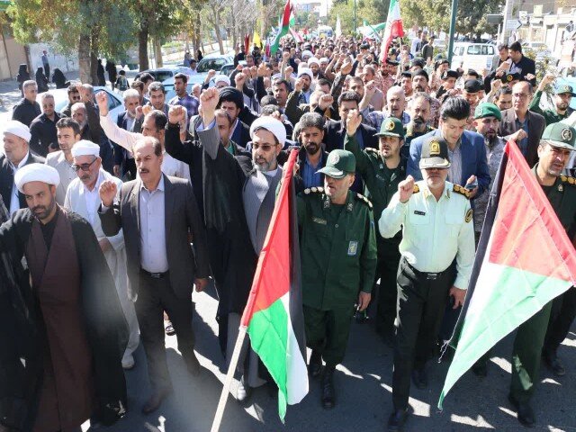 کامیارانی‌ها در حمایت از مردم فلسطین به پا خواستند