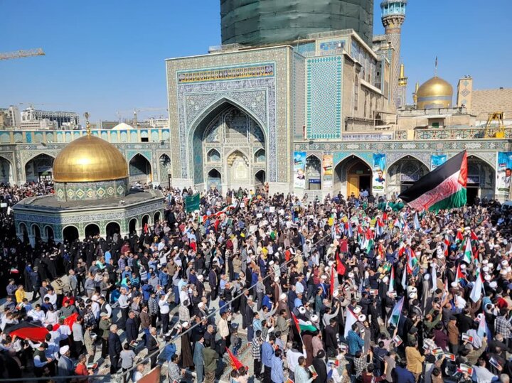 VIDEO: Iranians protest against Israeli crimes in Mashhad