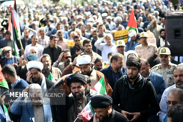 تجمع مردمی محکومیت جنایات رژیم صهیونیستی در بیرجند