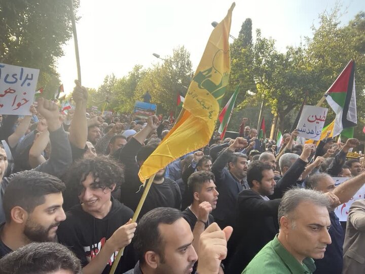 مردم گرگان در پی حمله وحشیانه رژیم غاصب صهیونیستی تجمع کردند