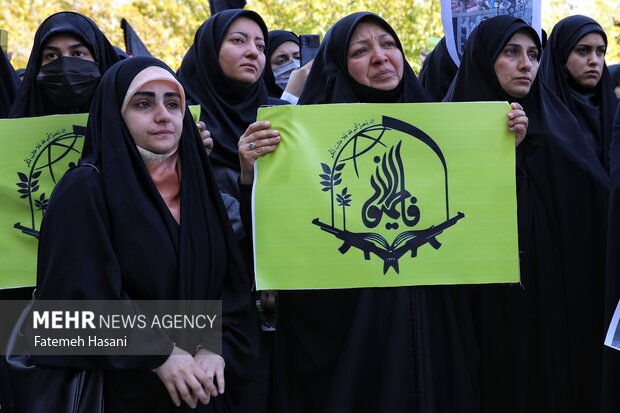 تجمع دانشجویان دانشگاه فردوسی مشهد در محکومیت جنایات رژیم صهیونیستی