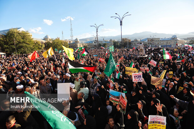 Gathering in Iran in protest of Zionist crimes
