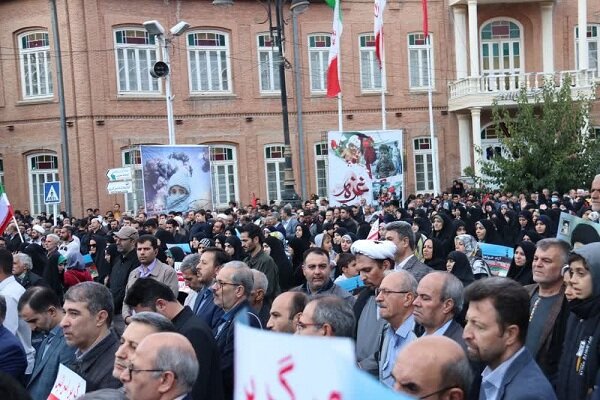 تجمع مردم ارومیه در محکومیت جنایات رژیم غاصب صهیونیستی