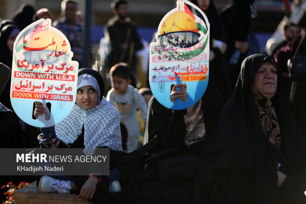 تجمع پرشور نائینی ها در حمایت از مردم بیگناه فلسطین