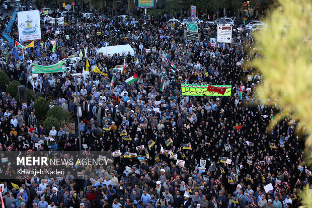 تجمع مردم اصفهان در محکومیت جنایت جنگی رژیم صهیونیستی
