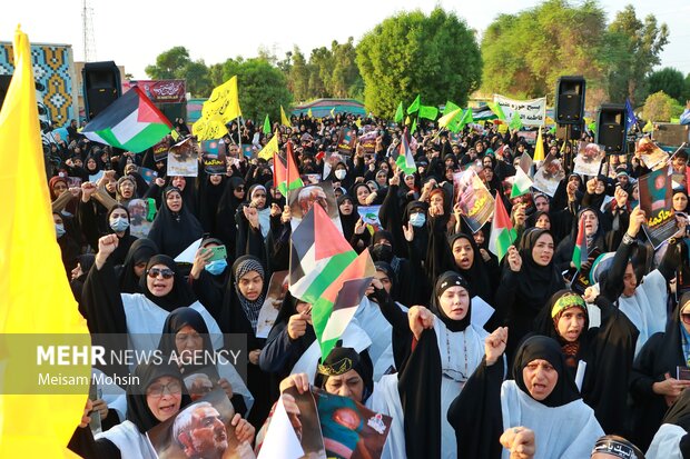 تجمع مردم آبادان در محکومیت جنایت صهیونیست‌ها