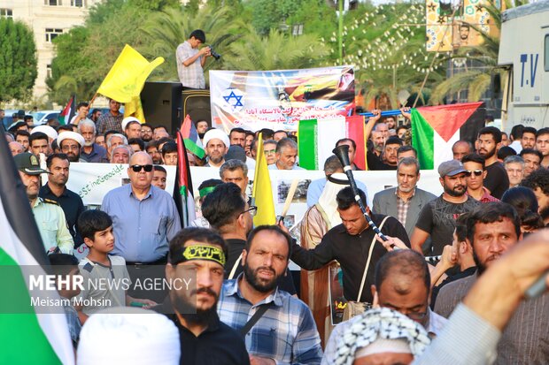 تجمع مردم آبادان در محکومیت جنایت صهیونیست‌ها