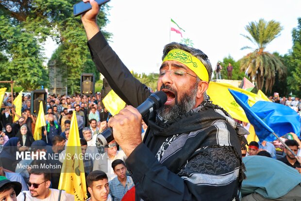 تجمع مردم آبادان در محکومیت جنایت صهیونیست‌ها