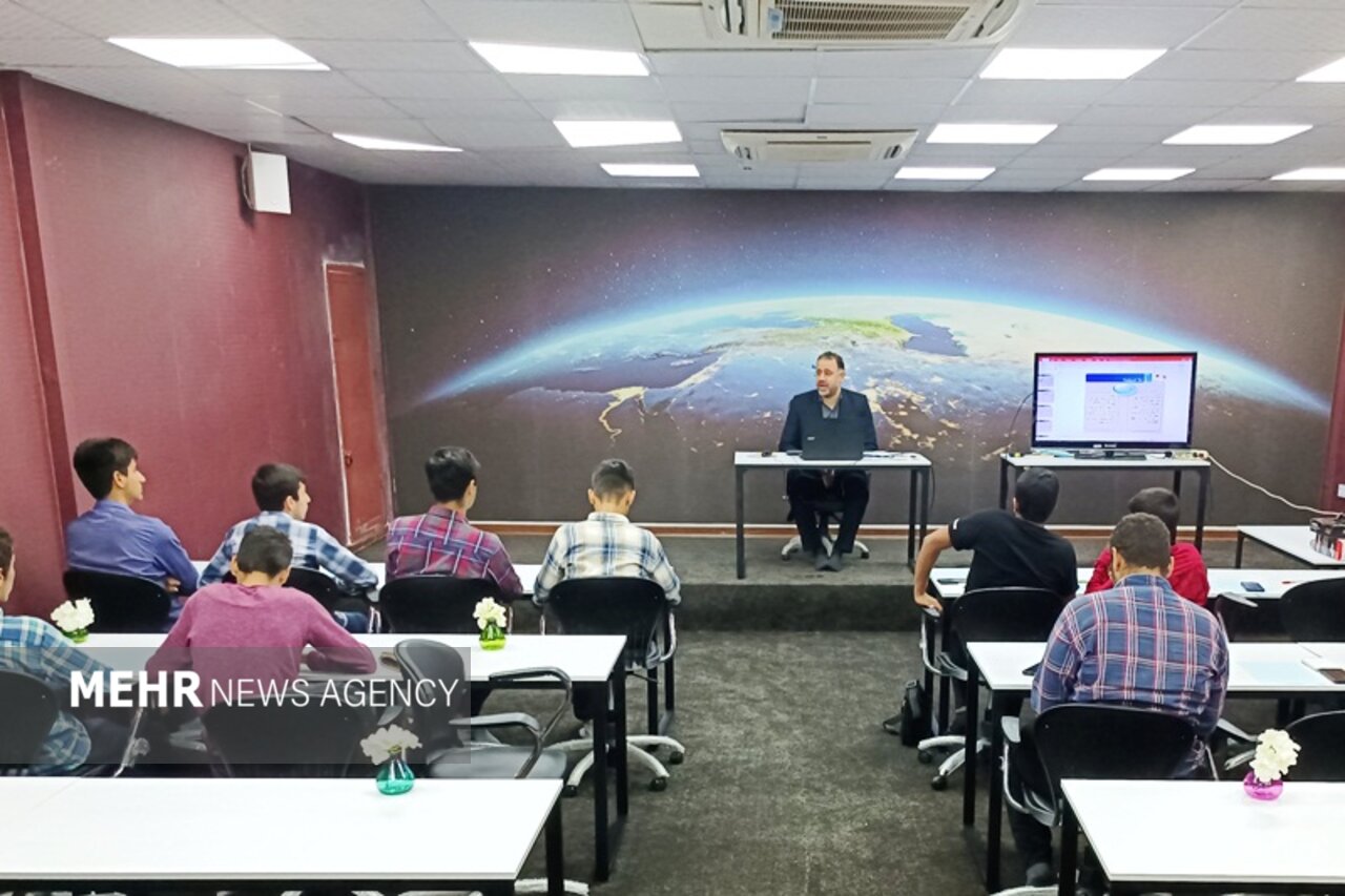 اولین رویداد دانش آموزی «زنگ رسانه » در خوزستان آغاز شد