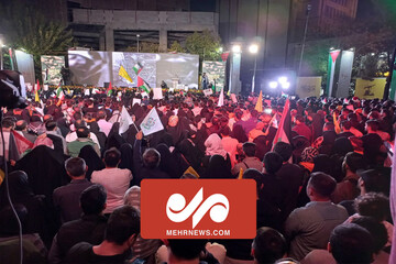 اجتماع پرشور «حریفت منم» در میدان فلسطین