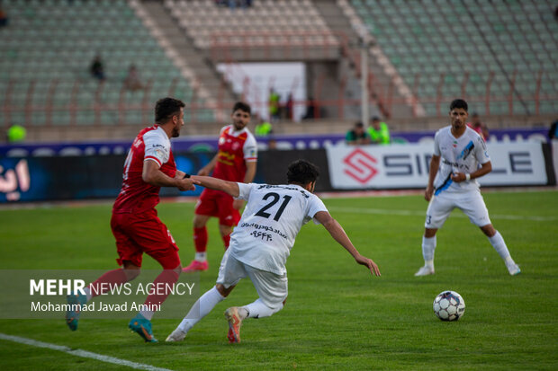 هفته ششم لیگ برتر فوتبال؛ پیکان - پرسپولیس