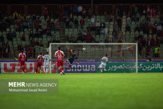 هفته ششم لیگ برتر فوتبال؛ پیکان - پرسپولیس