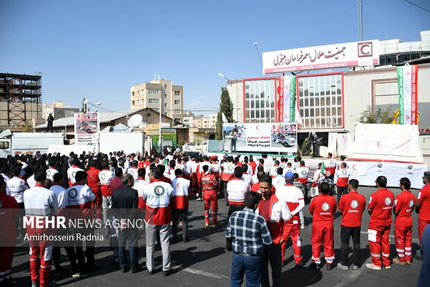 تجمع امدادگران خراسان جنوبی در محکومیت نقض قوانین بین‌المللی