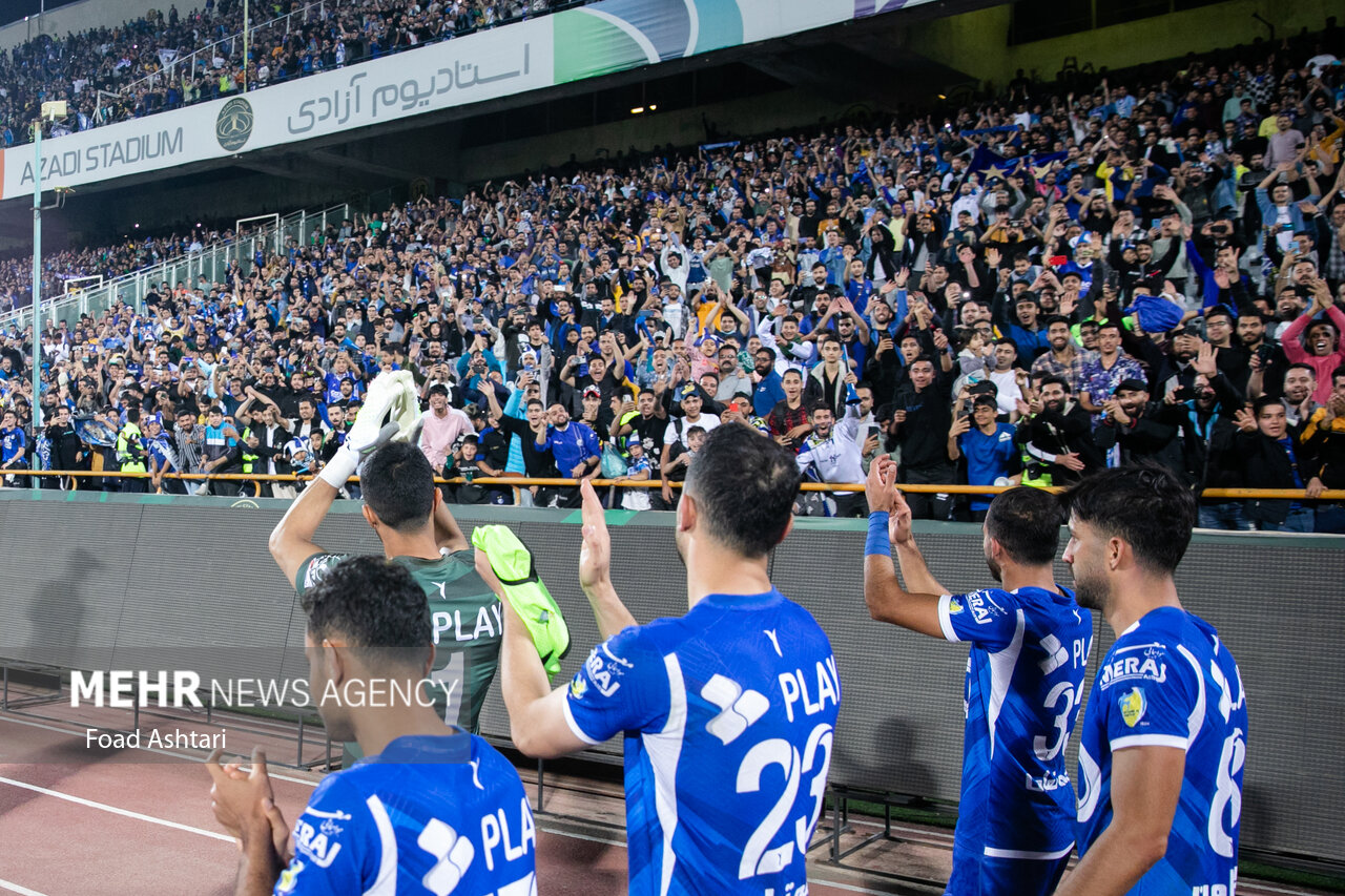 تصمیم خبرسازی که به استقلال لطمه زد/ فعلا به قهرمانی فکر نکنند