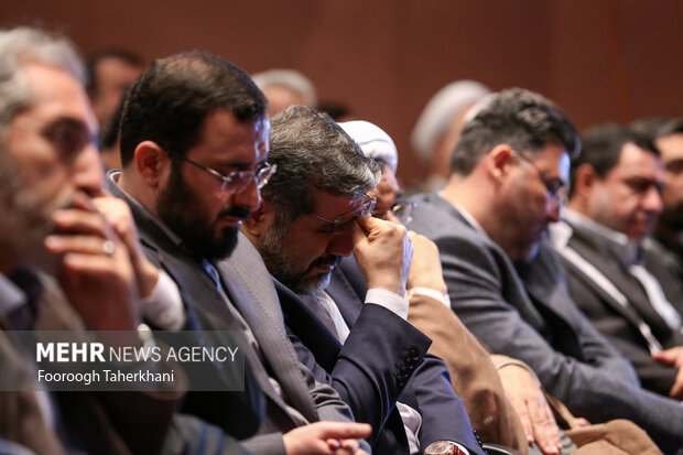 محمدمهدی اسماعیلی وزیر فرهنگ و ارشاد در مراسم نشست مدیران وزارت فرنگ و ارشاد در تالار رودکی حضور دارد