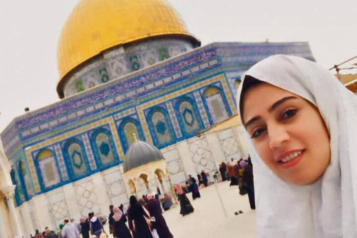 اسيرة محررةفلسطينية: الأسيرات في السجون الإسرائيلية بإنتظار رجال المقاومة ليفتحوا أبواب الحرية عليهن