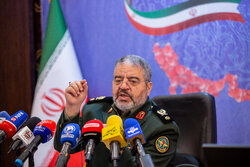 قدرت دریایی ایران باعث شده پایگاه «سنتکام» به آمریکا منتقل شود