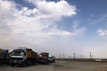 دستورات لازم برای تسهیل تردد کامیون‌ها در مرز شلمچه صادر شد
