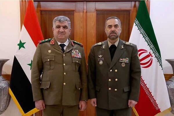 İran ve Suriye savunma bakanları görüştü