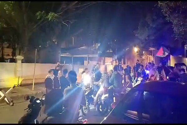 خشم فلسطینیهای ساکن اردوگاههای لبنان/ تجمع مقابل سفارت عربستان