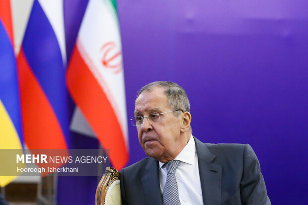 سرگئی ویکتوروویچ لاوروف وزیر امور خارجه روسیه در محل دومین نشست ساز و کار منطقه‌ای ۳+۳ در تهران حضور دارد