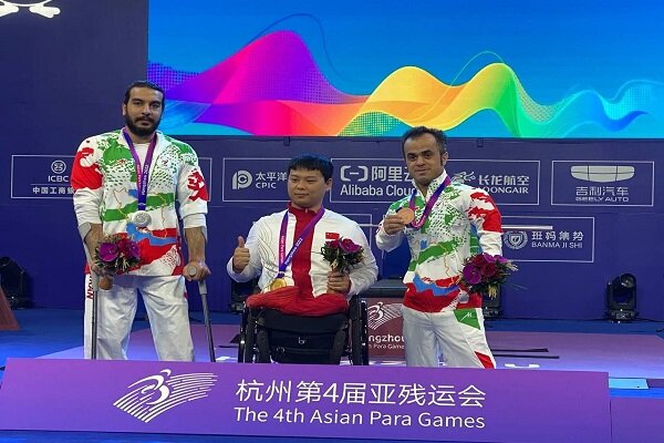 Iran’s powerlifters win medals at 2022 Asian Para Games