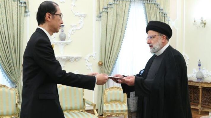 President receives credentials of new envoys (+Details)