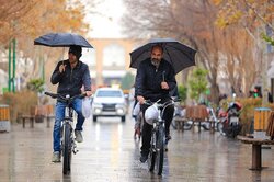 هوای بارانی اصفهان آلوده است/ شاخص ۳ منطقه در وضعیت قرمز