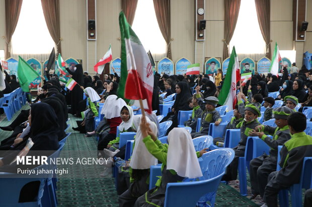 برگزاری اجتماع بزرگ مادران و کودکان امت رسول الله(ص) در زاهدان