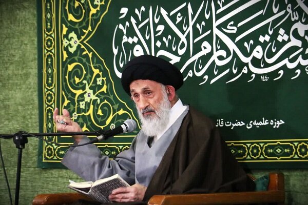 خواسته امام زمان (عج) از روحانیت، گره از کار مردم باز کردن است