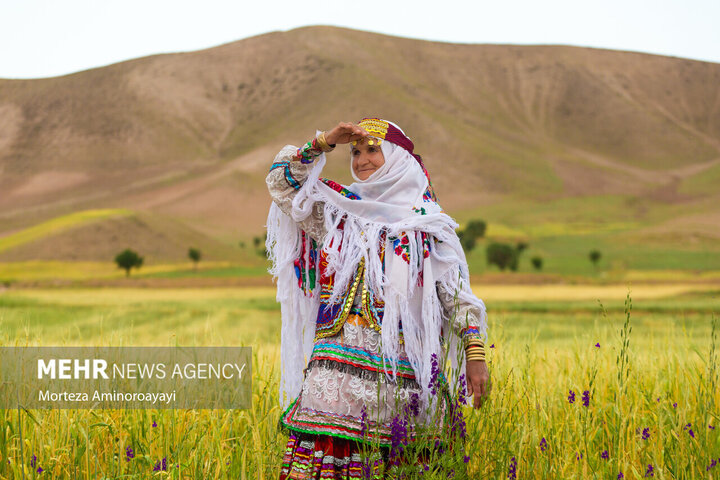 ‏۱۵مهر روز روستا و عشایر‏