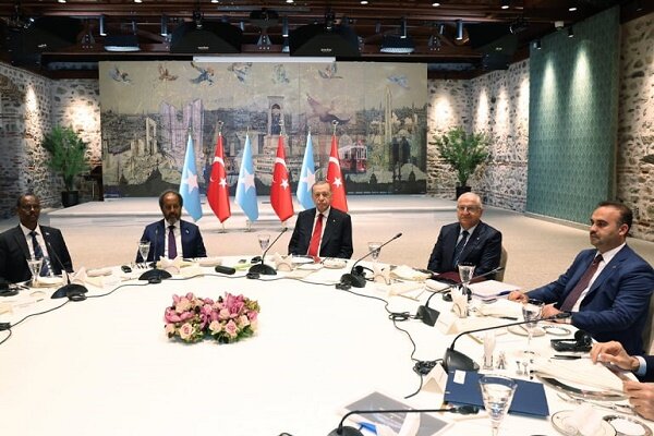 Erdoğan Somali Cumhurbaşkanı ile görüştü