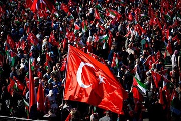 İstanbul'un nüfusu Cumhuriyet tarihinde 2. kez azaldı