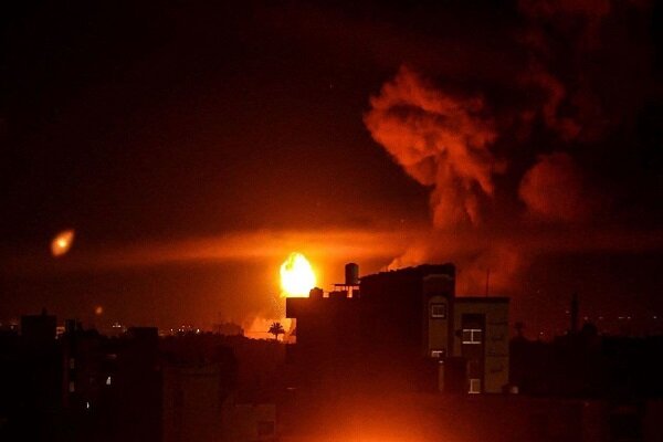 ۱۶ شهید و دست‌کم ۶۰ مجروح در حمله امشب اسراییل به غرب نوار غزه