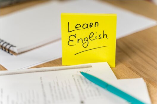 با قواعد و قوانین مخصوص خود زبان انگلیسی را یاد بگیرید