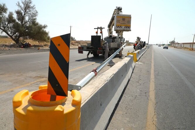 اجرای ایمنسازی محورهای مواصلاتی کشور در آستانه سفرهای نوروز اجرای ایمنسازی محورهای مواصلاتی کشور در آستانه سفرهای نوروز