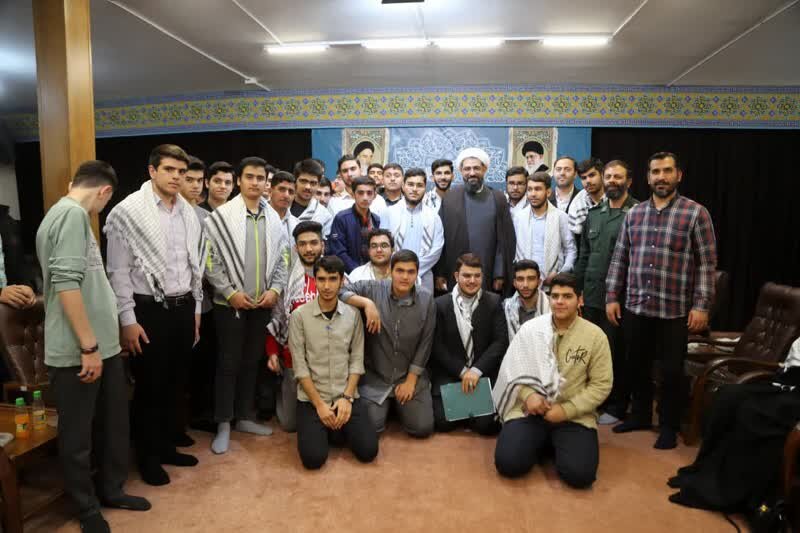 دانش آموزان همدانی در جلسات حوزه و آموزش پرورش حضور یابند