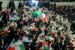 اجتماع ۱۰هزارنفری دانش‌آموزان در حمایت از مردم مظلوم غزه در تبریز