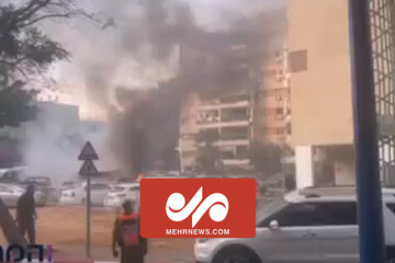 تصاویری از آتش سوزی در اشدود بخاطر حمله موشکی نیروهای مقاومت