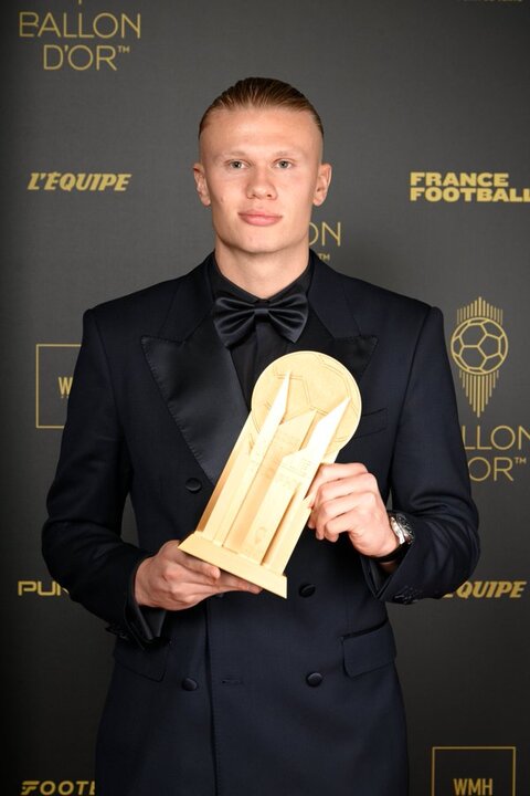 توپ طلای هشتم برای «لیونل مسی»/ برترینهای فوتبال جهان معرفی شدند