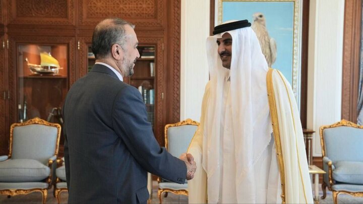 عبداللهيان يلتقي أمير قطر في الدوحة ويناقش معه أوضاع غزة
